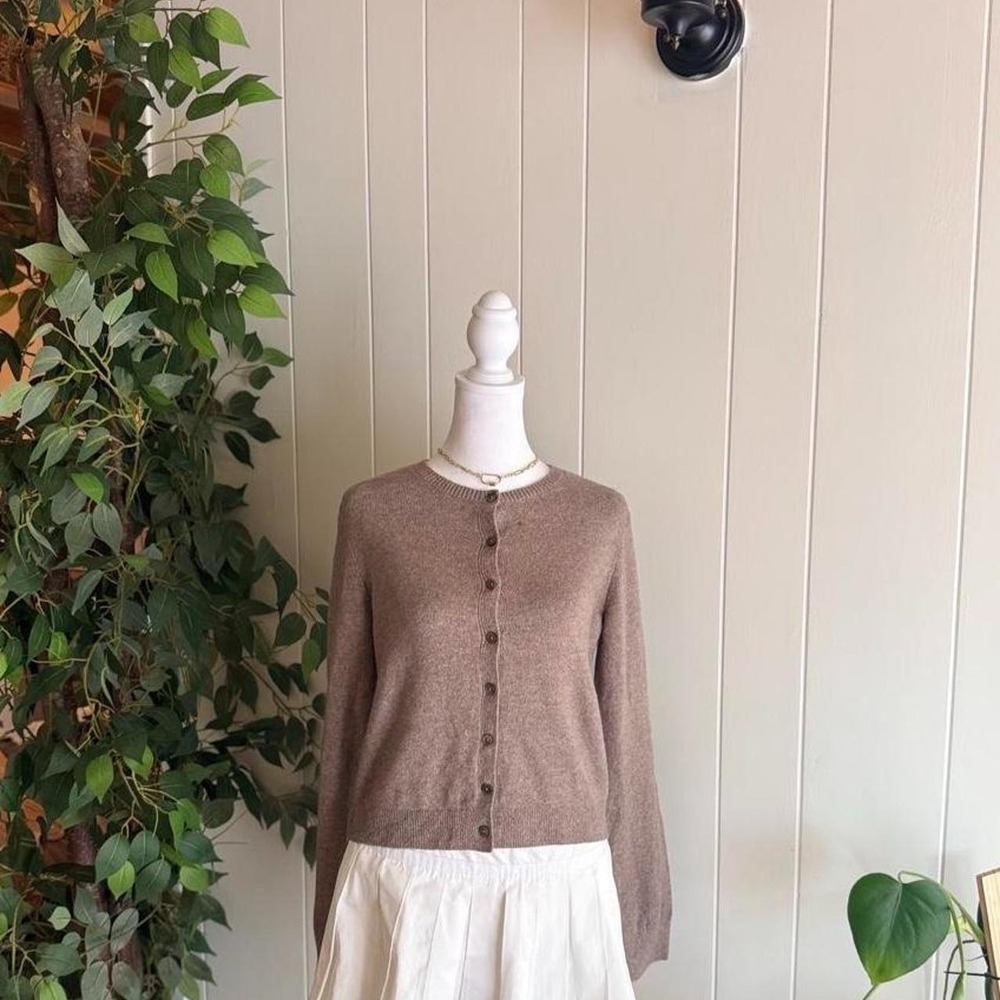 Old Navy Brown Cardigan Button Down Long Sleeves Crew Neck Women's Size Medium - Picture 6 of 8